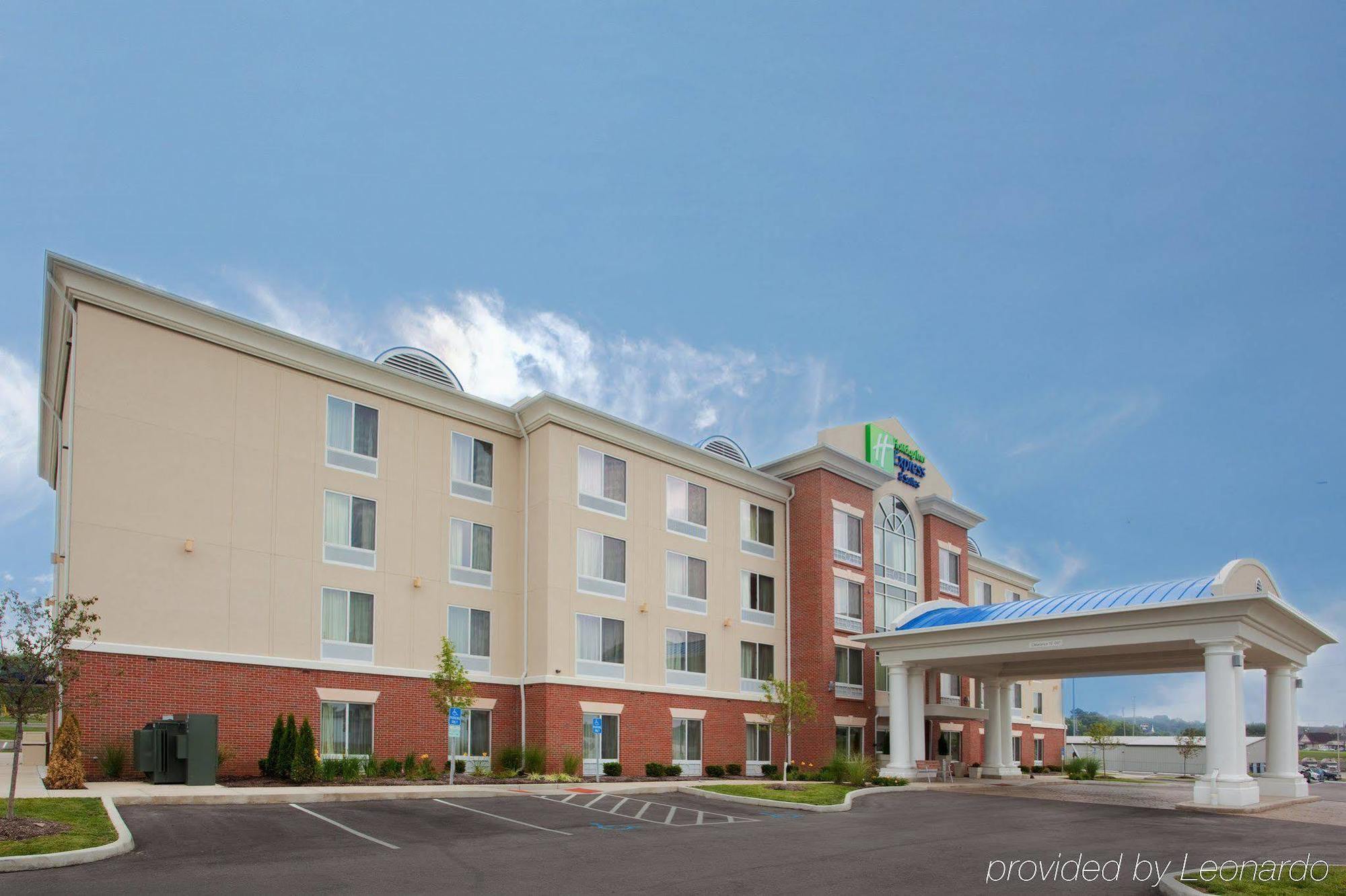Red Roof Inn & Suites Middletown - Franklin Exterior photo